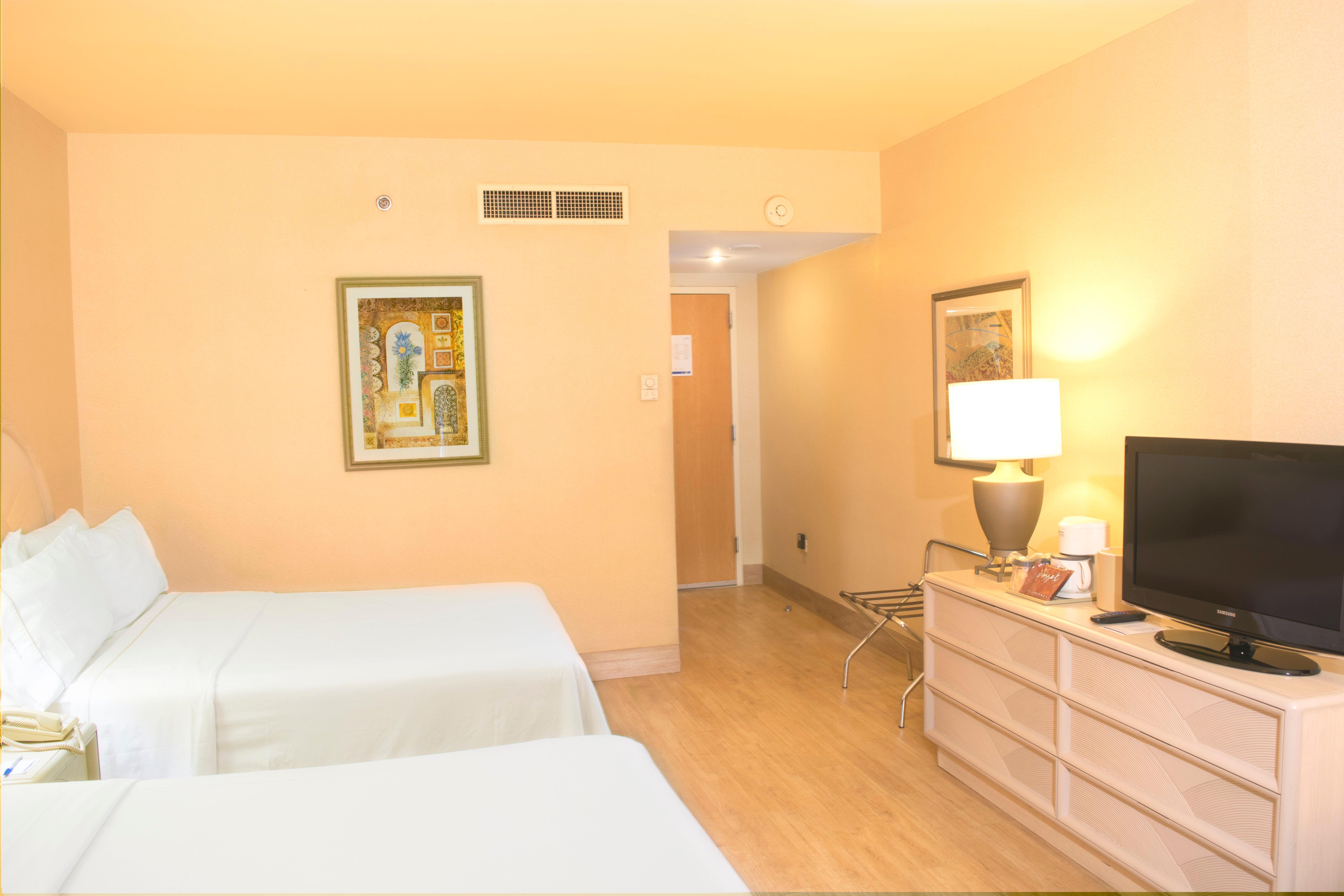 Holiday Inn Express Monterrey Galerias-San Jeronimo By Ihg Extérieur photo