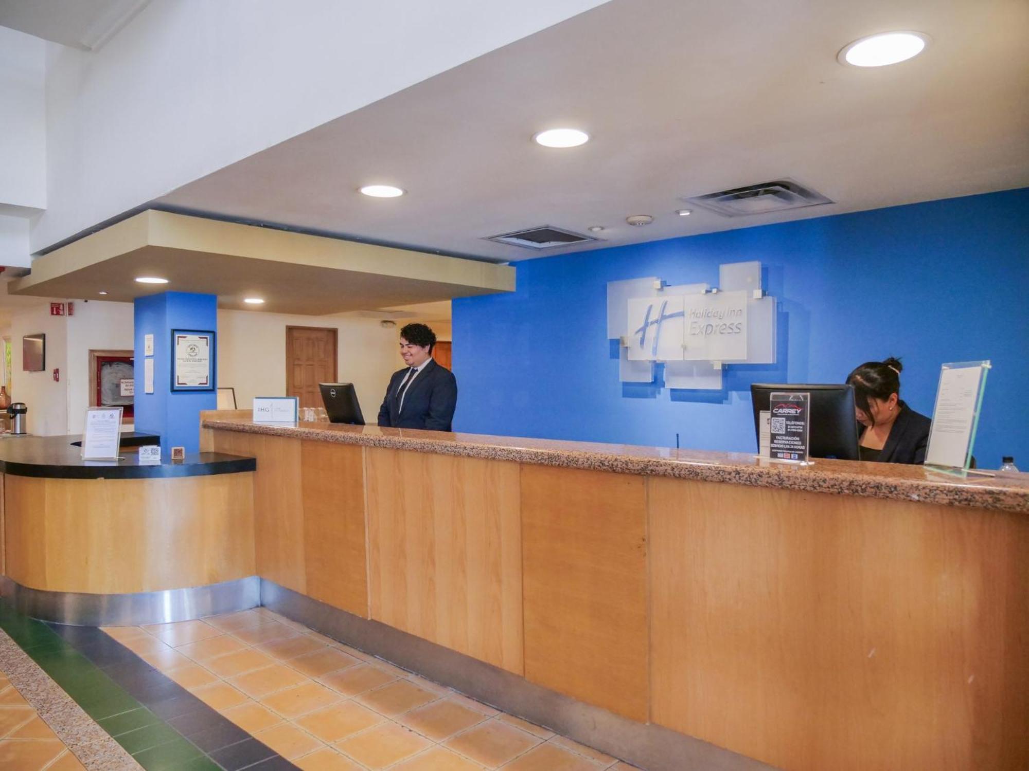 Holiday Inn Express Monterrey Galerias-San Jeronimo By Ihg Extérieur photo